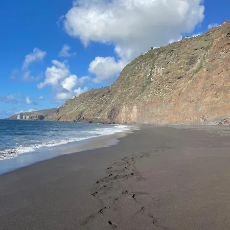 Costa Paraiso *